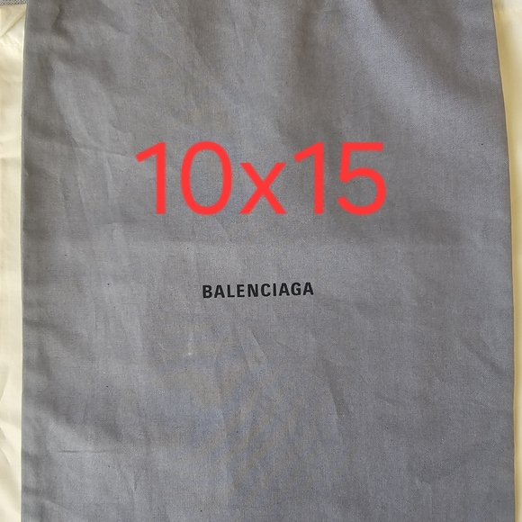 Bundle of 6 dustbags, various brands, size, color: Valentino, Balenciaga, etc - Picture 5 of 7